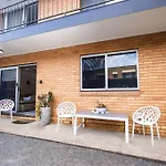 Fi\'S Beach House